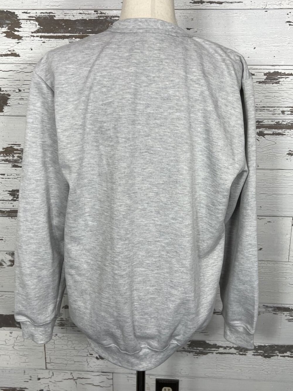 VANGO BRAND Sweatshirt Lions Chenille Embroidered Letter Gray UNISEX Sz M NWOT - Picture 4 of 5